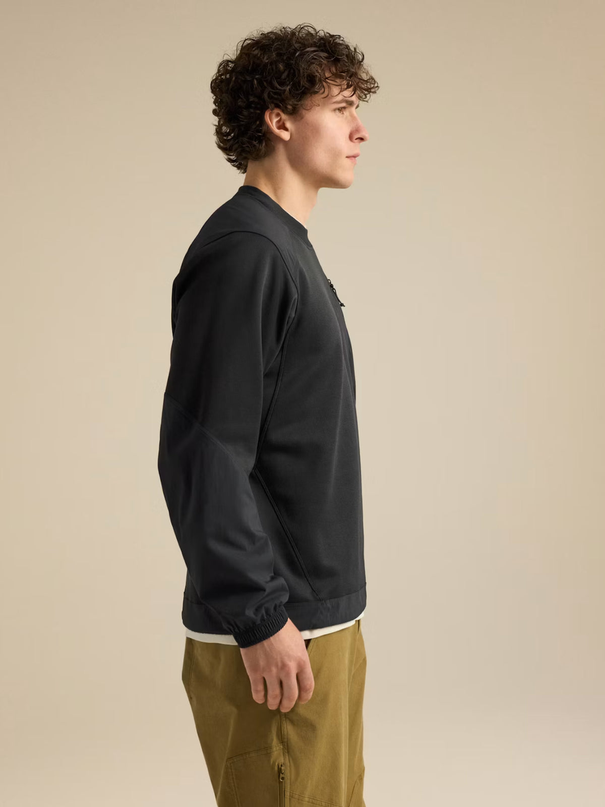 Konseal Crew Neck