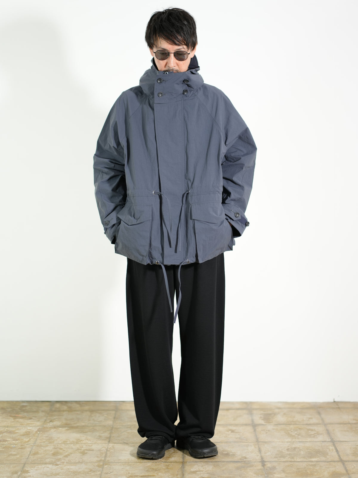 Snow Noise Neutral Hooded Blouson