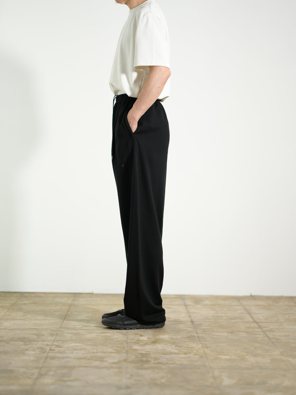 Super 140's Melino Wool Sweat Pants made by PHEENY