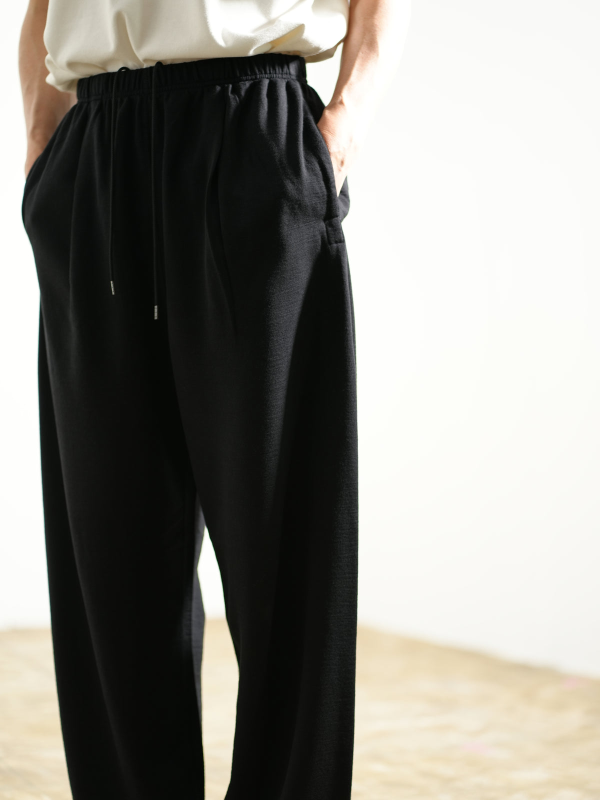 Super 140's Melino Wool Sweat Pants made by PHEENY