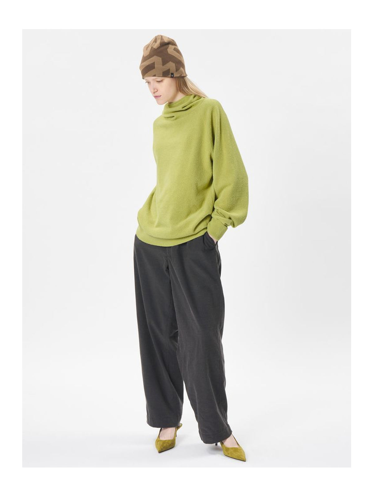 コーデュロイストレートパンツ