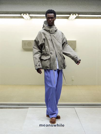 Snow Noise Neutral Hooded Blouson